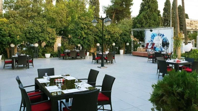 Park Saadi  Hotel