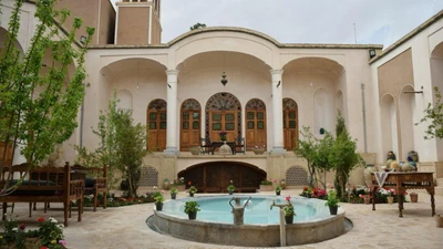 Morshedi House Boutique Hotel