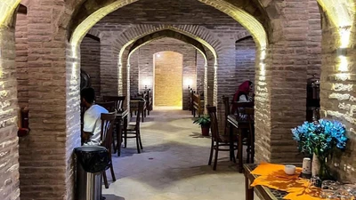 Sarhang Palace Hotel