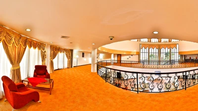 Laleh Hotel