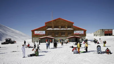 Parsian Tochal Hotel