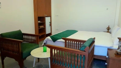 Sadiq Traditional Hotel