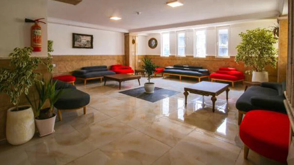 Roz Ayand Hotel Apartment