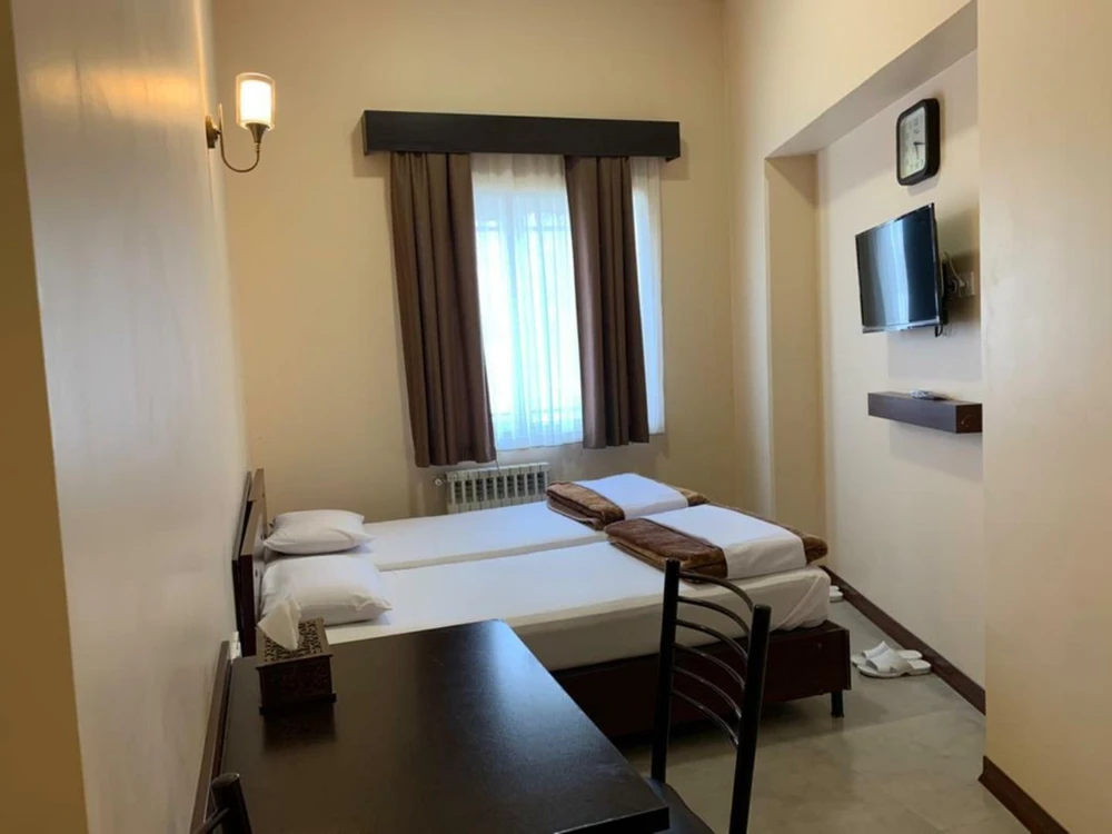 Aras Hotel