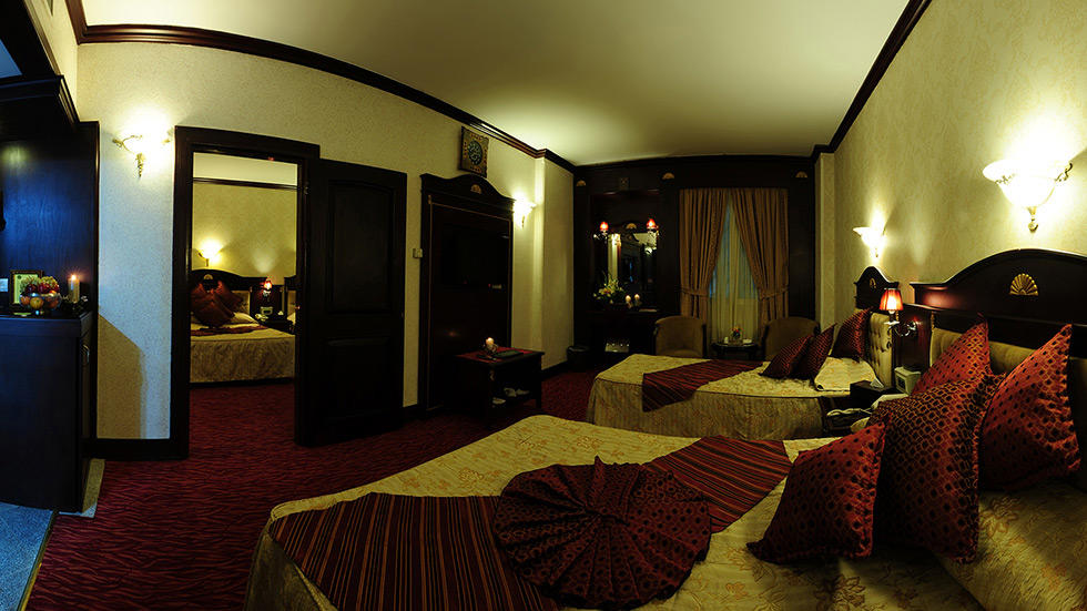 Ghasr International Hotel