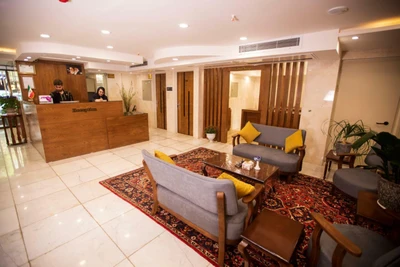 Esfahan Mani Hotel
