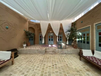 Khesht Abad Hotel