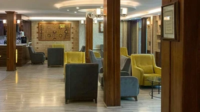 Alborz Hotel