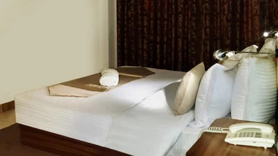 Shayli Hotel