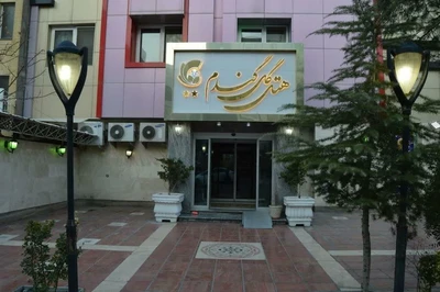 Gol Gandom Hotel