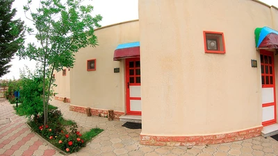 Zanjan Tourist Hotel