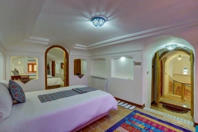 Malamir Hotel