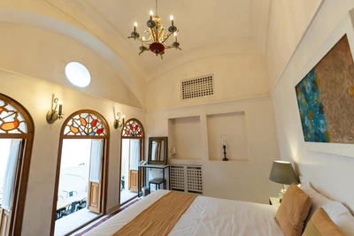 Zavieh Hotel