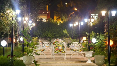 Avan Hotel