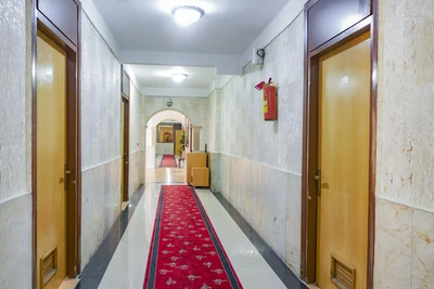 Arman Hotel