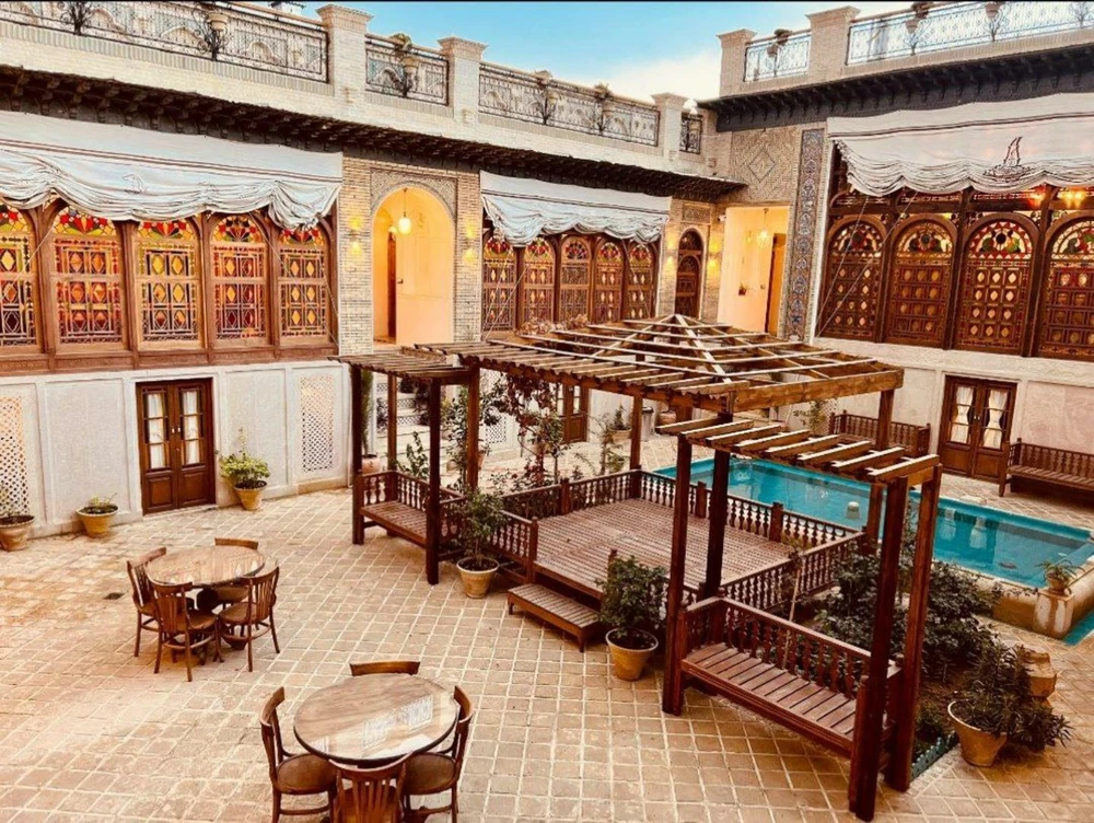 Shams ol-Molouk Boutique Hotel
