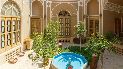 Naranjestan Hotel
