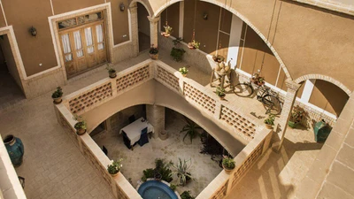 Ara Traditional Hotel