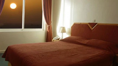 Sunrise Hotel