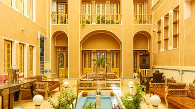 Almas Yazd Traditional Hotel