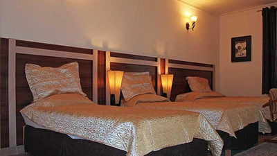 Helia Hotel