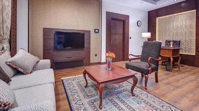 Negin Pasargad Hotel
