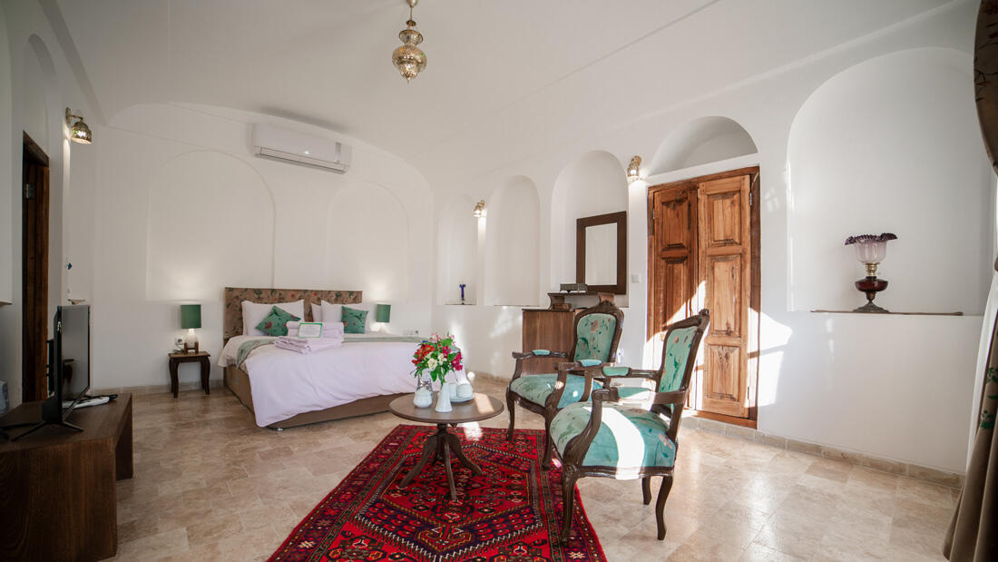 Hooman Boutique Hotel