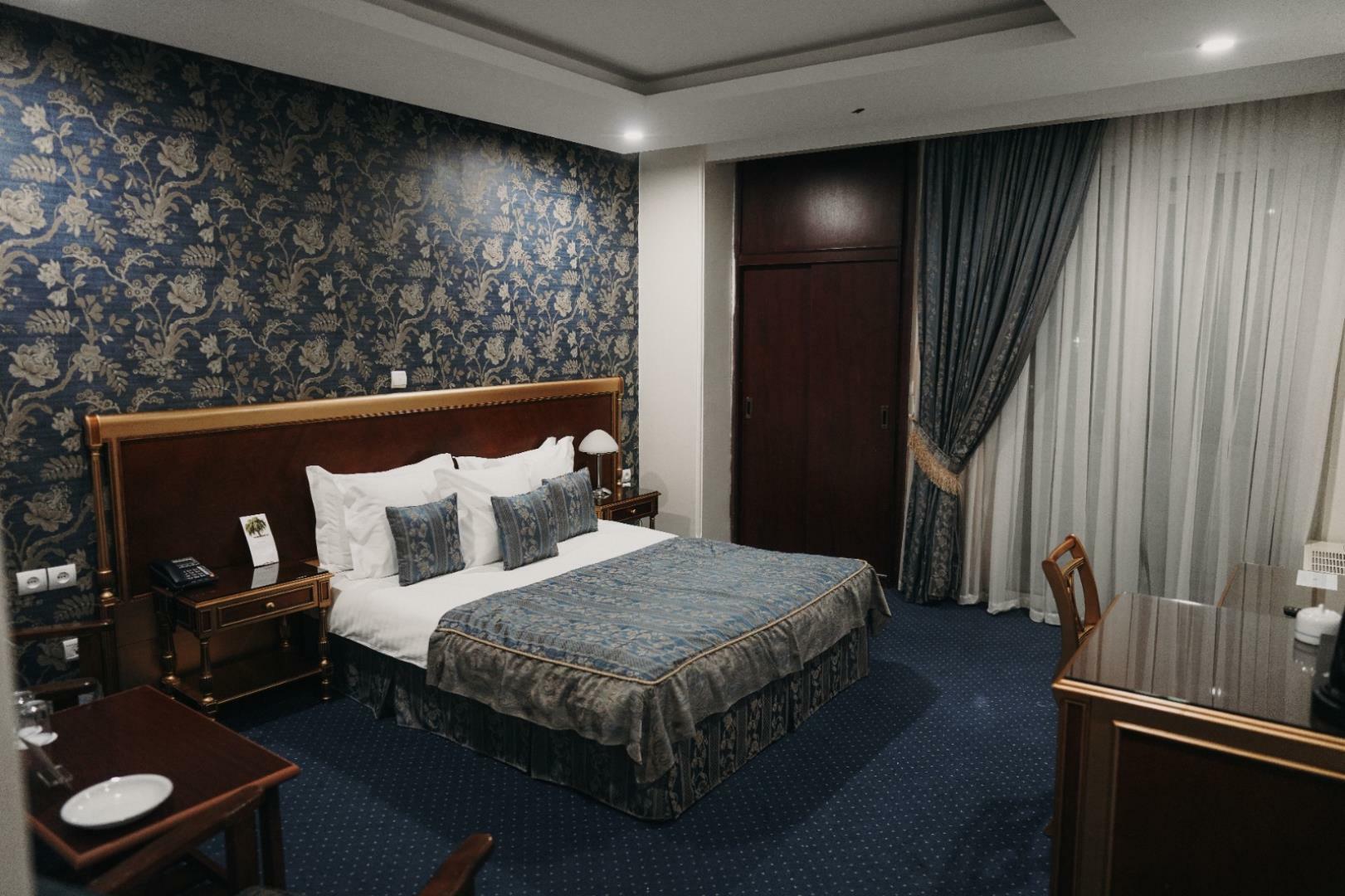 Azadegan Hotel