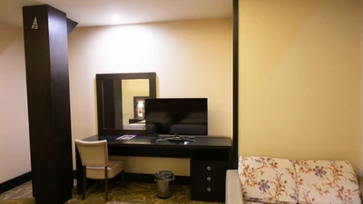 Royal Hotel