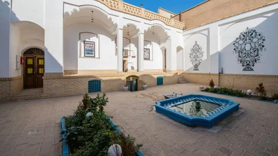 Amirza traditional hotel & hostel