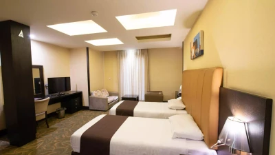 Royal Hotel