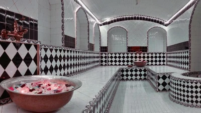 Darvash Traditional Hotel