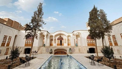 Mandegar Traditional Hotel