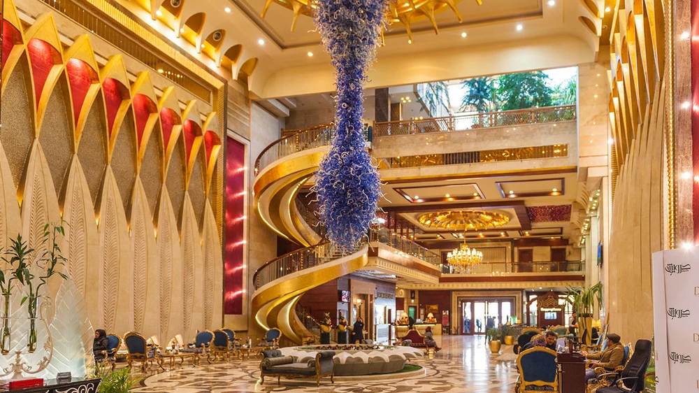 Darvishi Royal Hotel