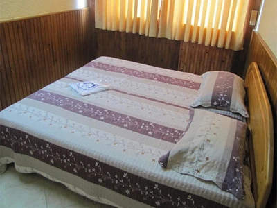 Shabaviz Hotel