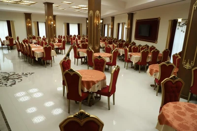 Niyayesh Hotel