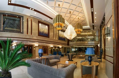 Javar Al-Molk Hotel
