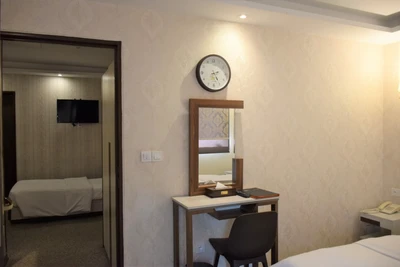 Vernus Hotel
