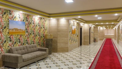 Lux Persia Hotel