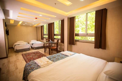 Esfahan Mani Hotel