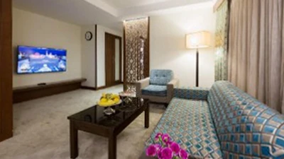 Negin Pasargad Hotel