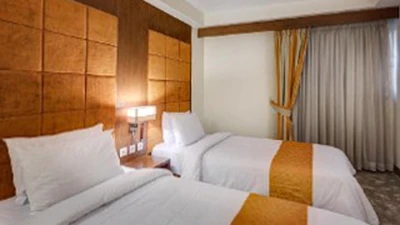 Negin Pasargad Hotel