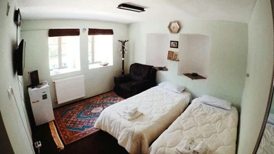 Iranian Garden Guesthouse