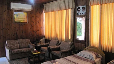 Shabaviz Hotel