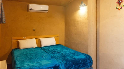 Khesht Abad Hotel