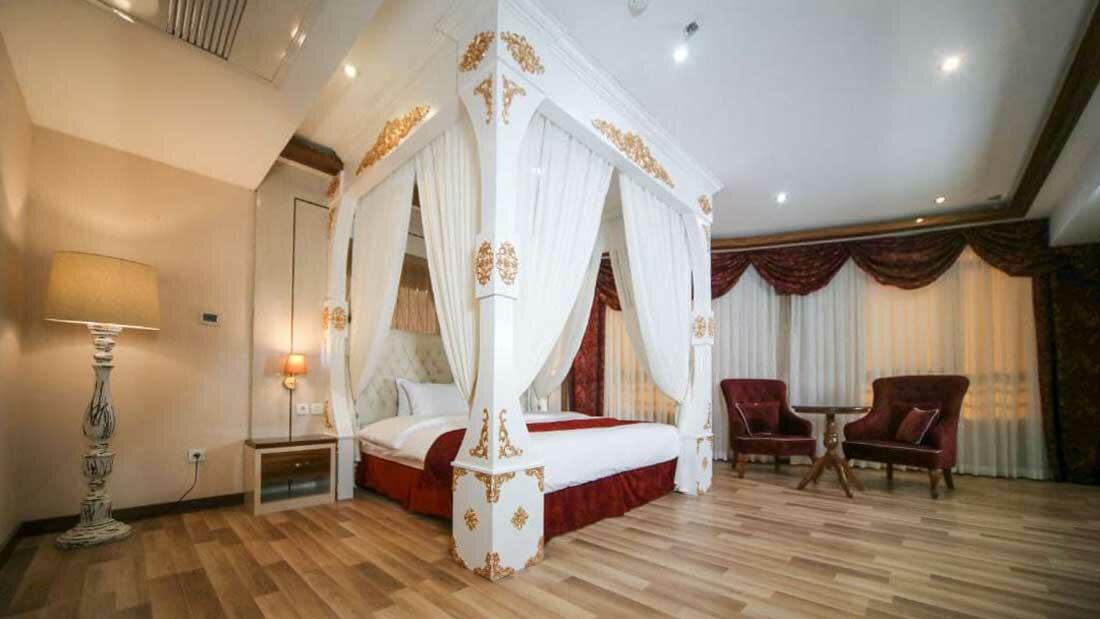 Tabarok Hotel