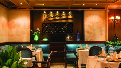 Raamtin Hotel