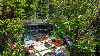 Rhinoceros Hotel