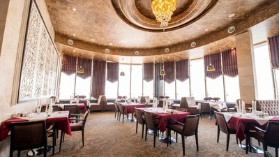 Royal Hotel