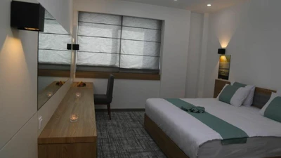 Novin Plus Hotel